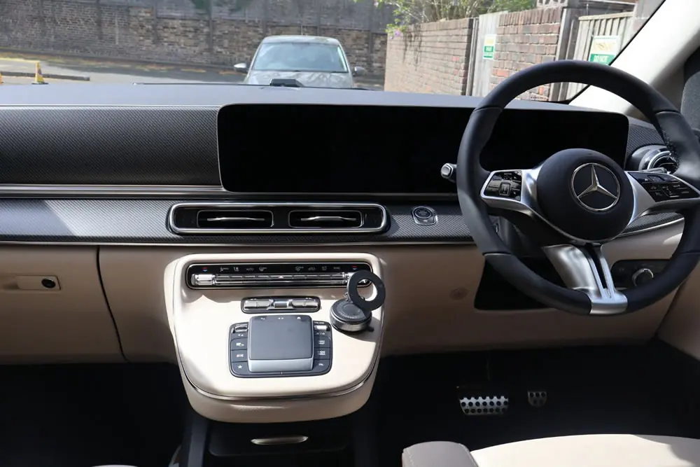 Personal chauffeur cost per hour